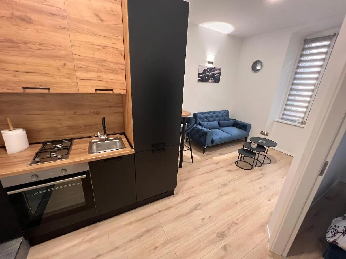 Fiume La Guardia Apartment 0*, Rijeka Croatia