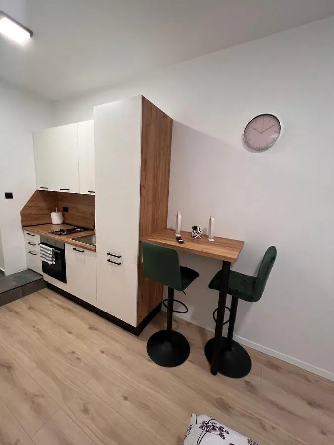 Fiume La Guardia Apartment 0*, Rijeka
